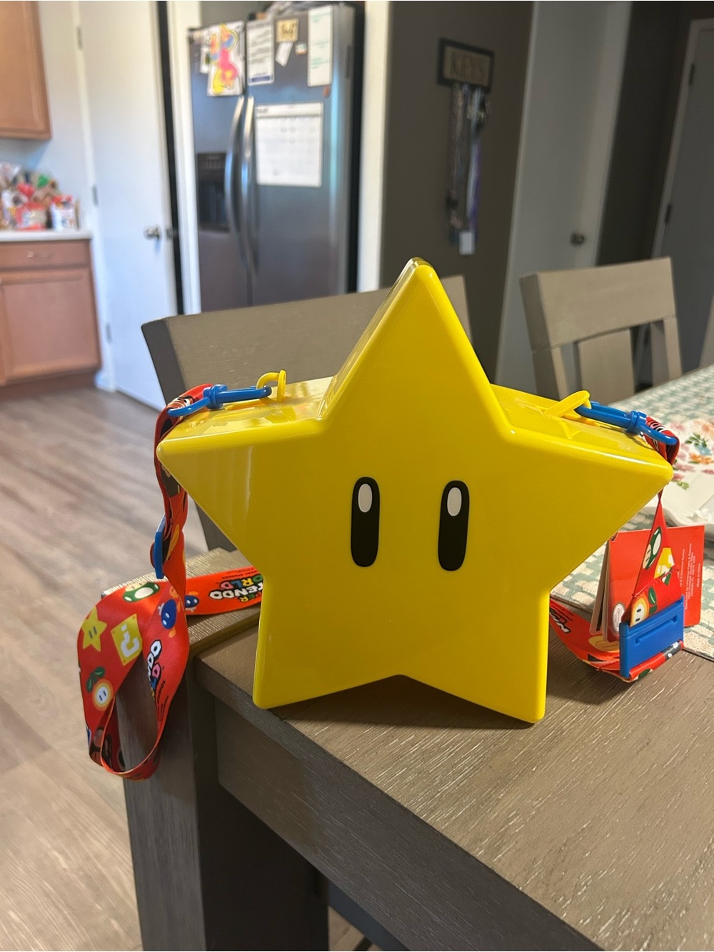 Nintendo Yellow Star Crossbody Snack bag Super Nintendo world universal studios